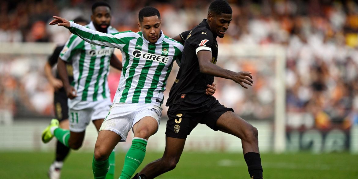 Arsenal now make approach to sign "unbelievable" £40m Mosquera alternative