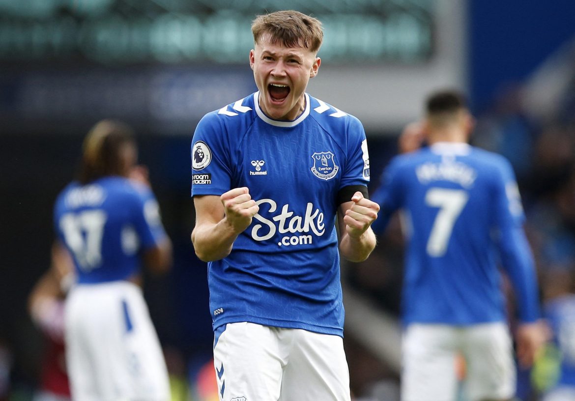 Everton: Dyche has another secret weapon with £16m "diamond"