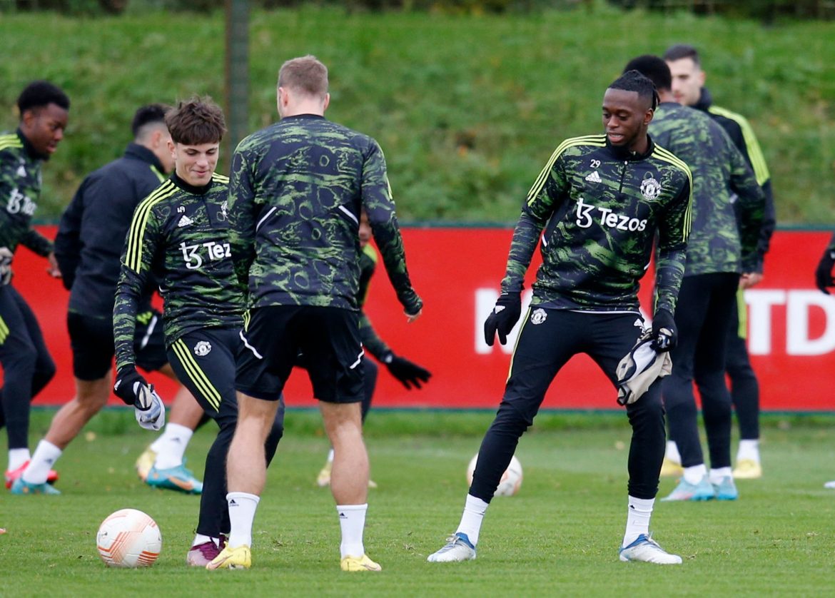 West Ham: Robinson backs ‘perfect’ Aaron Wan-Bissaka move